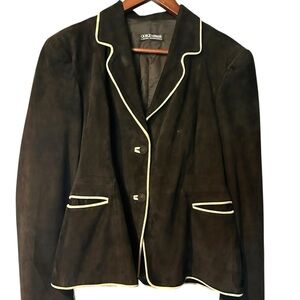 Giorgio Armani Black Blazer with Elegant Piping
